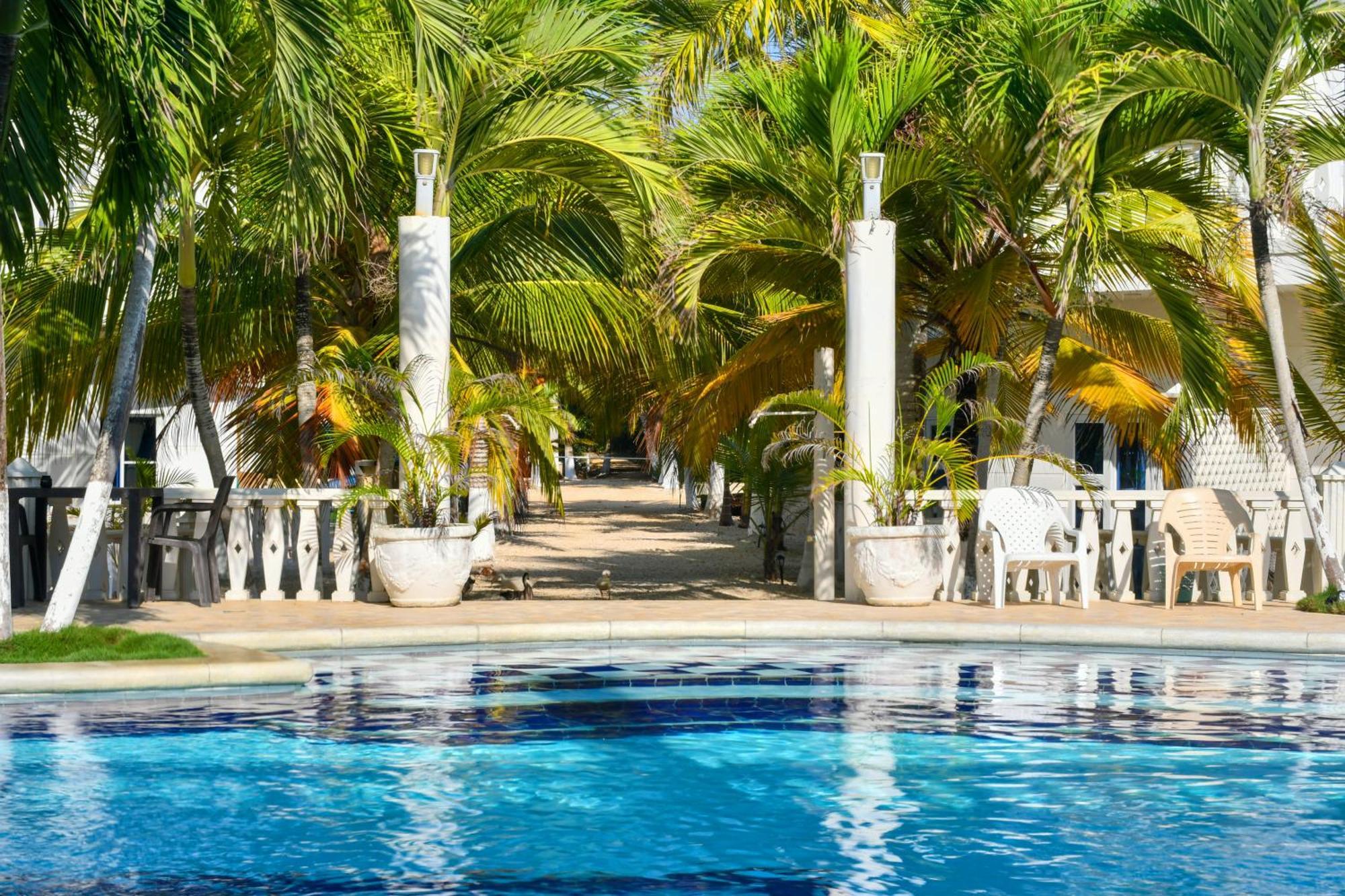 Hotel Isla Magica Coveñas Екстериор снимка