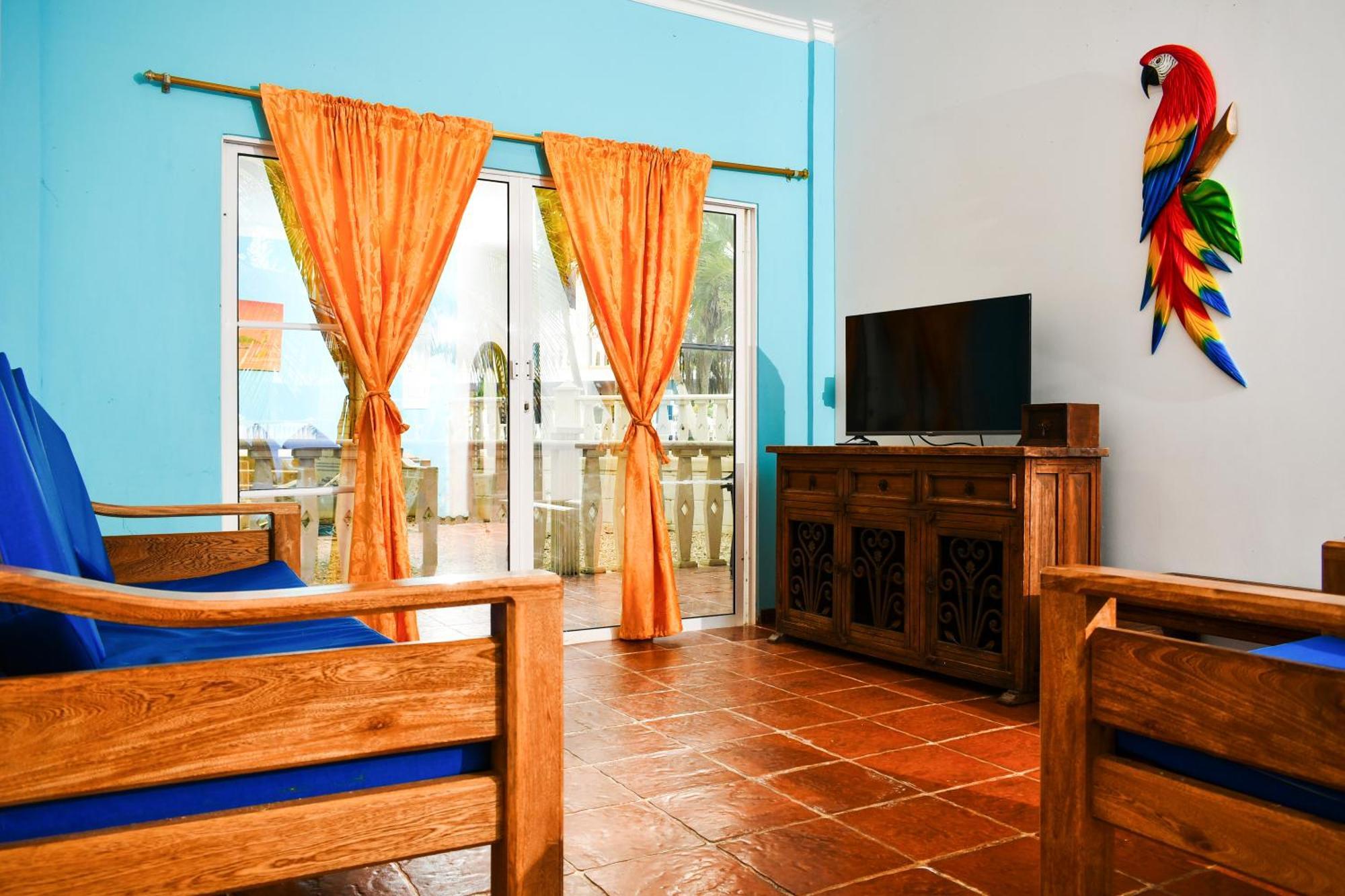 Hotel Isla Magica Coveñas Екстериор снимка