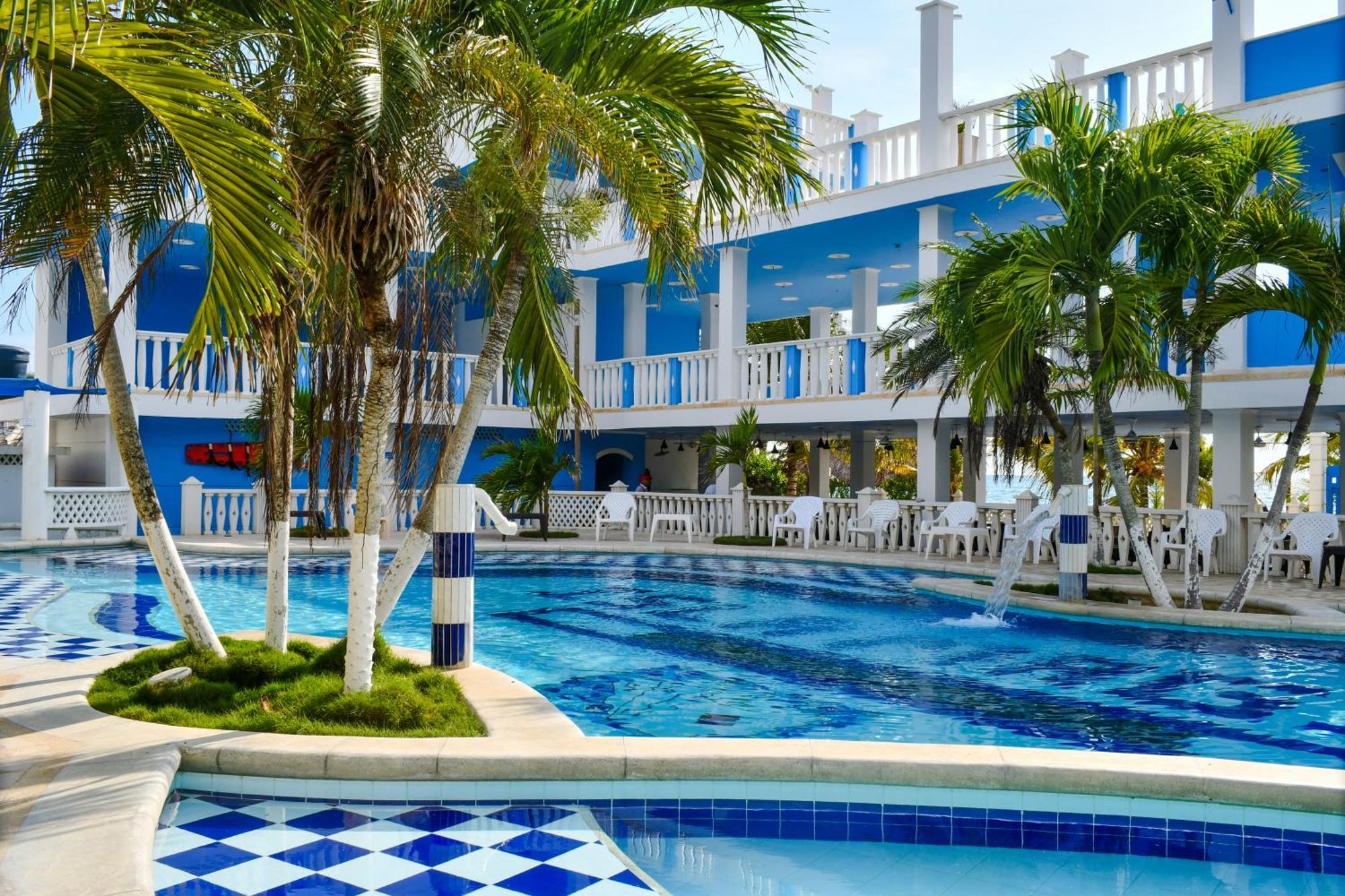 Hotel Isla Magica Coveñas Екстериор снимка