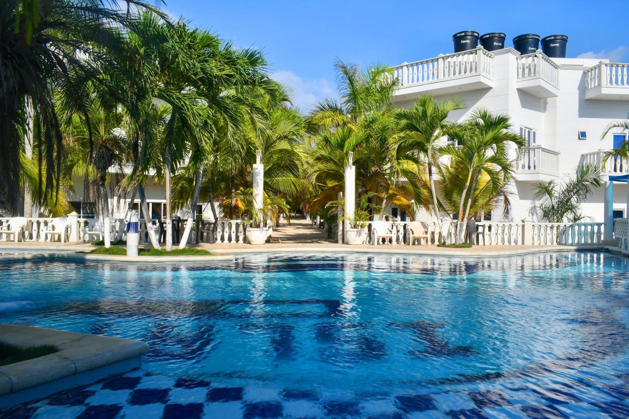 Hotel Isla Magica Coveñas Екстериор снимка